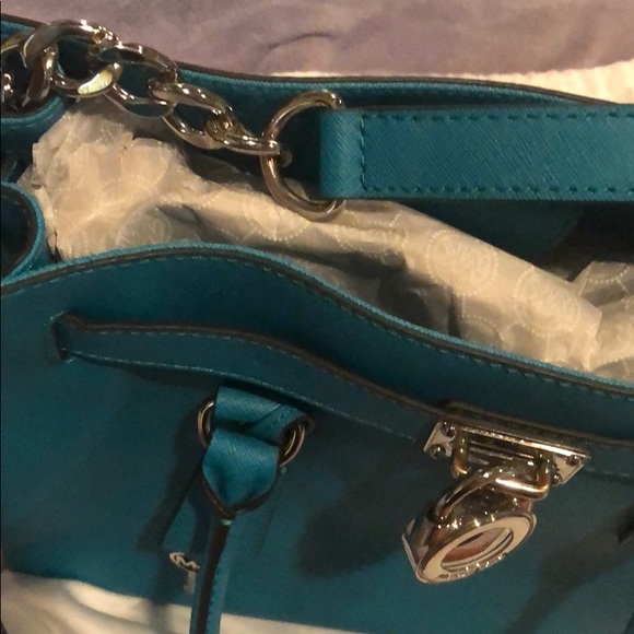 Michael Kors Tote - Picture 7 of 7